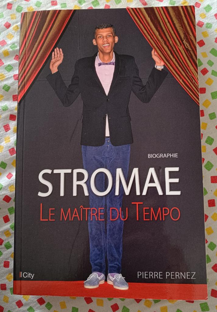 Stromae, le maître du Tempo : Pierre Pernez : GRAND FORMAT, Enlèvement ou Envoi, Utilisé, Pierre Pernez, Art et Culture