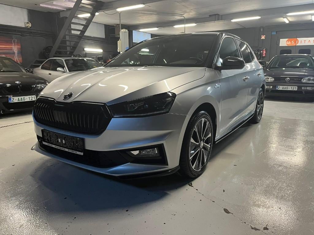 SKODA FABIA **MONTE CARLO** BOITE AUTO** 12 MOIS DE GARANTIE, Auto's, Automaat, Stof, Parkeersensor, Bedrijf