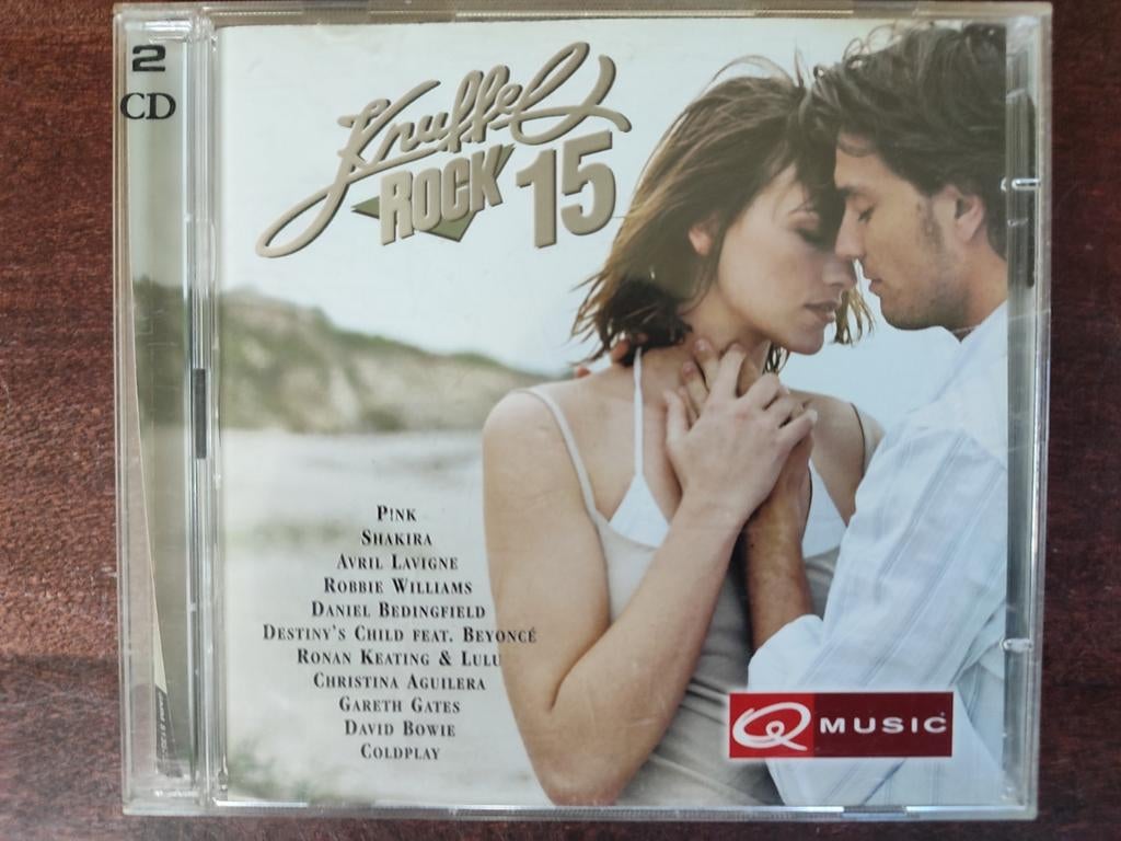 2 CD : HUG ROCK 15 (Hug Rock 15), Enlèvement ou Envoi, Comme neuf