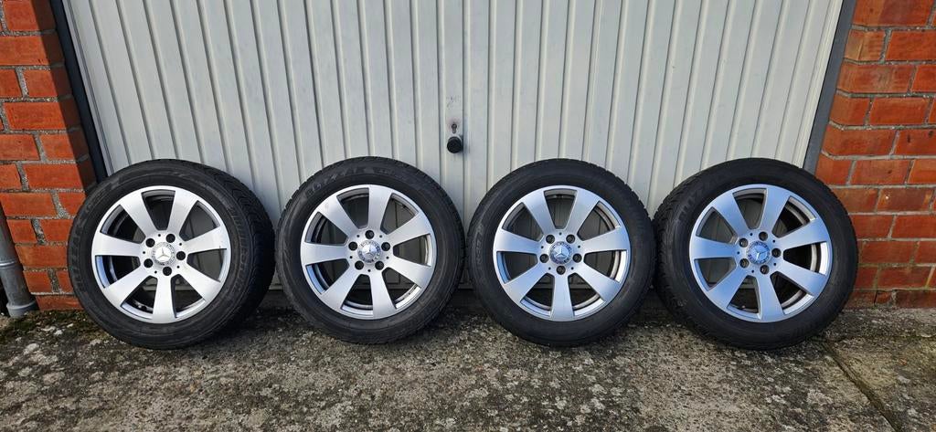 Originele Mercedes B-klasse velgen met banden, Auto-onderdelen, Banden en Velgen, Ophalen, 16 inch, Banden en Velgen, 205 mm