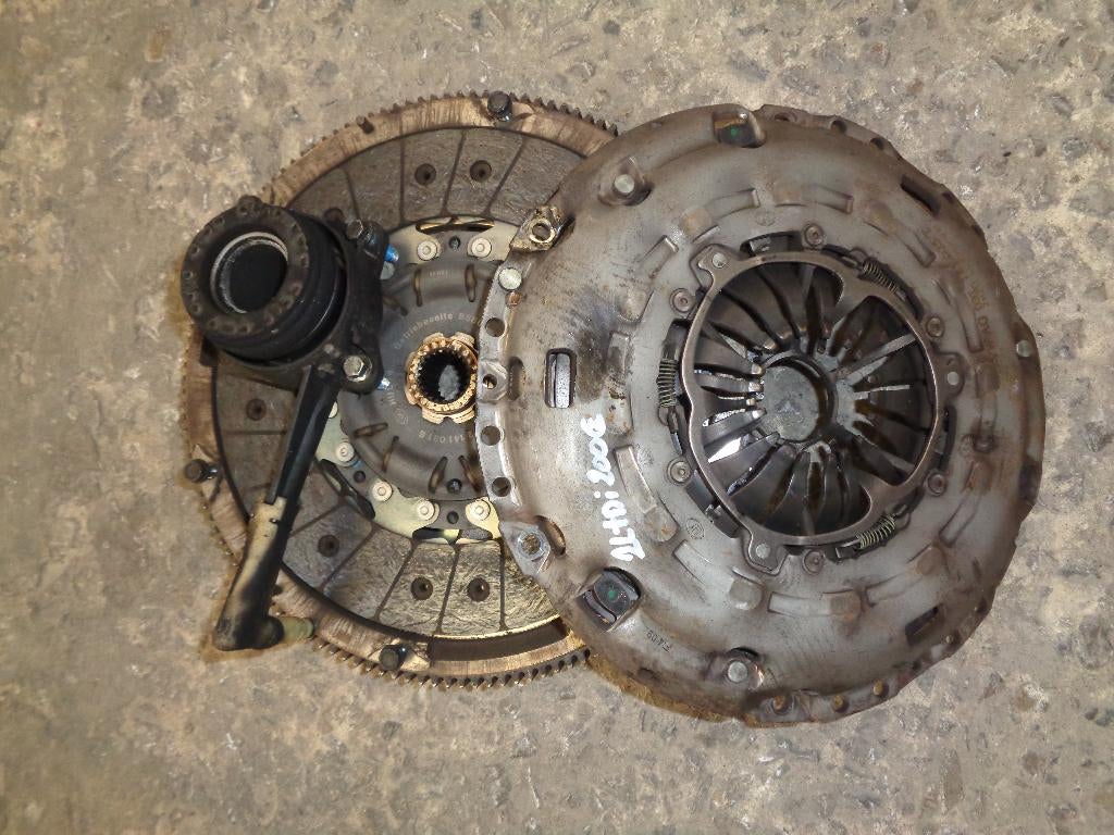 A vendre bi mass 2L TDI, Enlèvement, Utilisé, Volkswagen