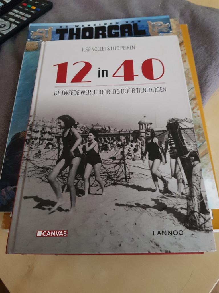 Ilse Nollet - 12 in 40 CANVAS 2e wereldoorlog WO2, Enlèvement ou Envoi, Comme neuf, Deuxième Guerre mondiale, Ilse Nollet; Luc Peiren