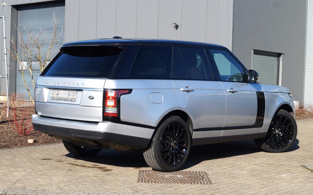 Land Rover Range Rover 3.0 TDV6 Vogue / Pano /360 camera/Ful, Auto's, Automaat, Beige, 2993 cc, Verwarmde buitenspiegels