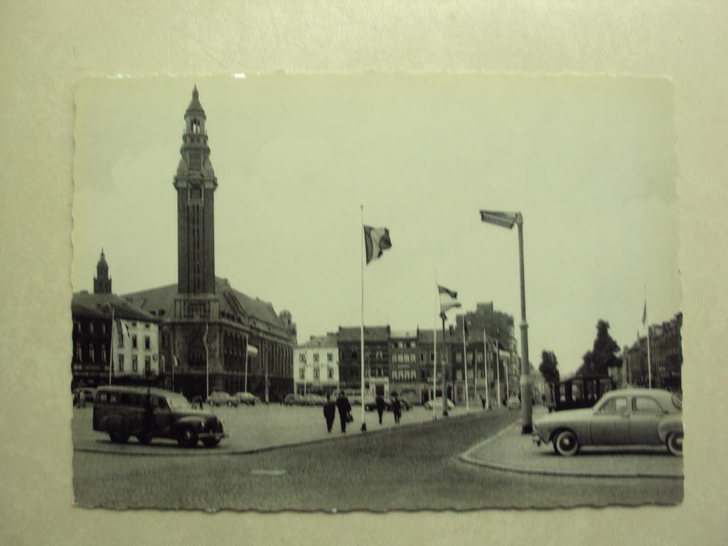 51892- CHARLEROI - PLACE DU MENAGE ET HOTEL DE VILLE, Envoi
