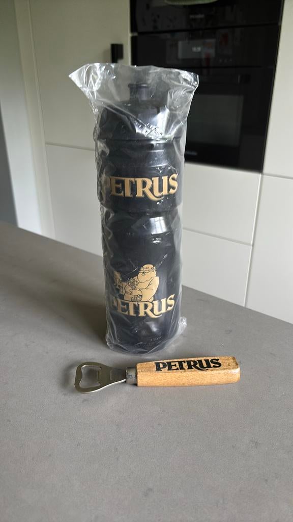Petrus drinkfles en aftrekker, Verzamelen, Biermerken, Ophalen of Verzenden, Zo goed als nieuw