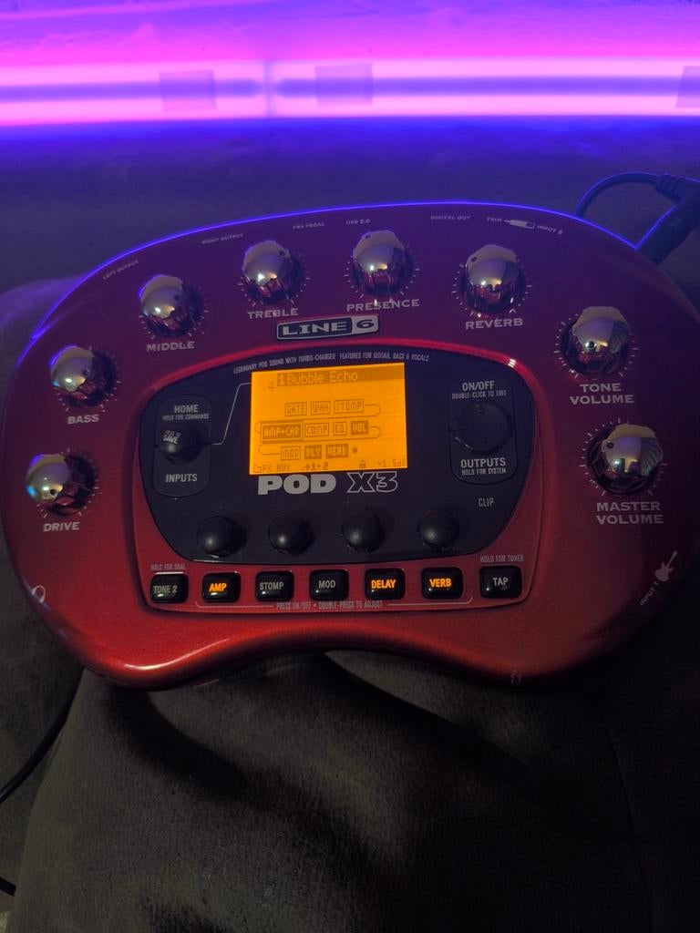 POD X6 LINE 6 voor gitaar, Enlèvement