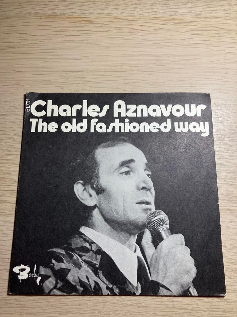 Charles aznavour, CD & DVD, Vinyles Singles, Enlèvement, Comme neuf