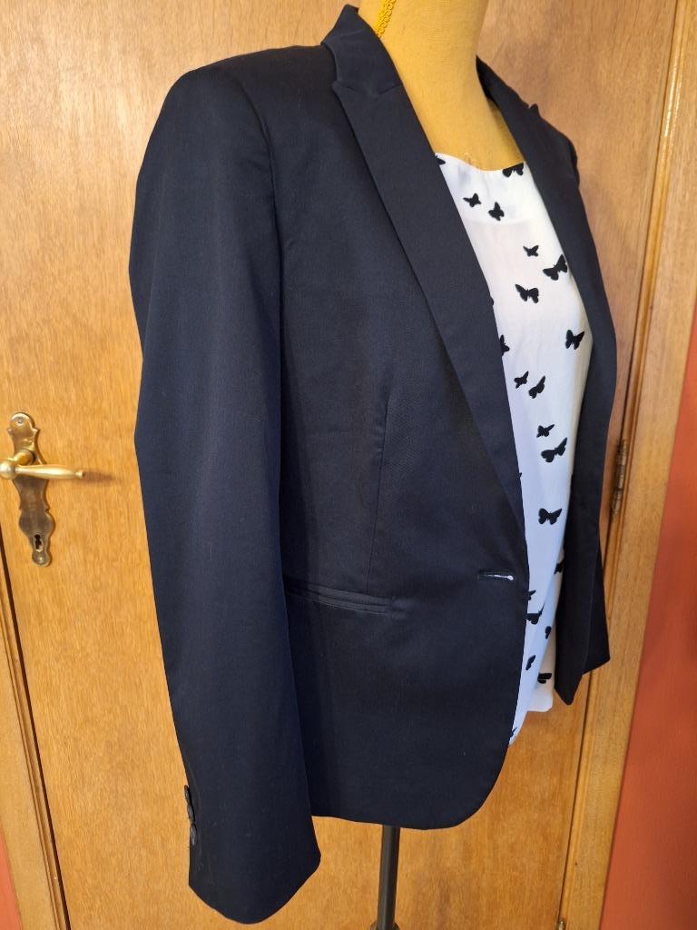 Blazer noir Zara taille M, Kleding | Dames, Kostuum of Pak, Ophalen of Verzenden, Zo goed als nieuw, Zara