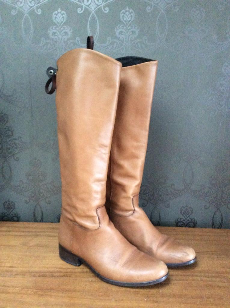 Laarzen Laura Busi 37 cognac, Kleding | Dames, Schoenen, Hoge laarzen, Bruin, Laura Busi, Ophalen of Verzenden