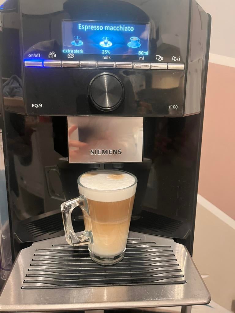 Siemens Volautomatische espressomachine Model EQ.9 s100, Enlèvement, Comme neuf