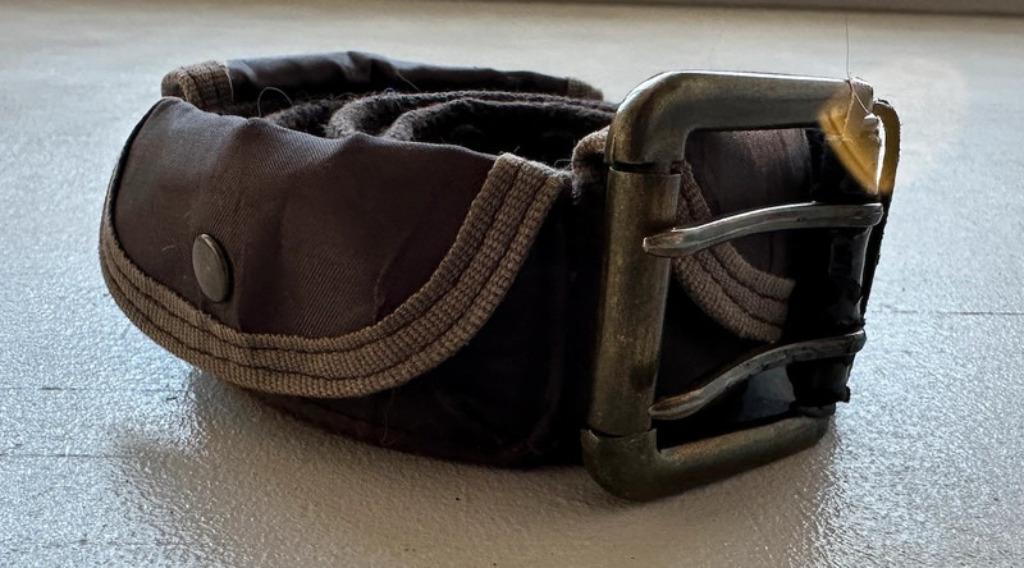 Ceinture à poches multiples Vinted (Modifier), 90 à 100 cm, Comme neuf, Brun, Moins de 3 cm
