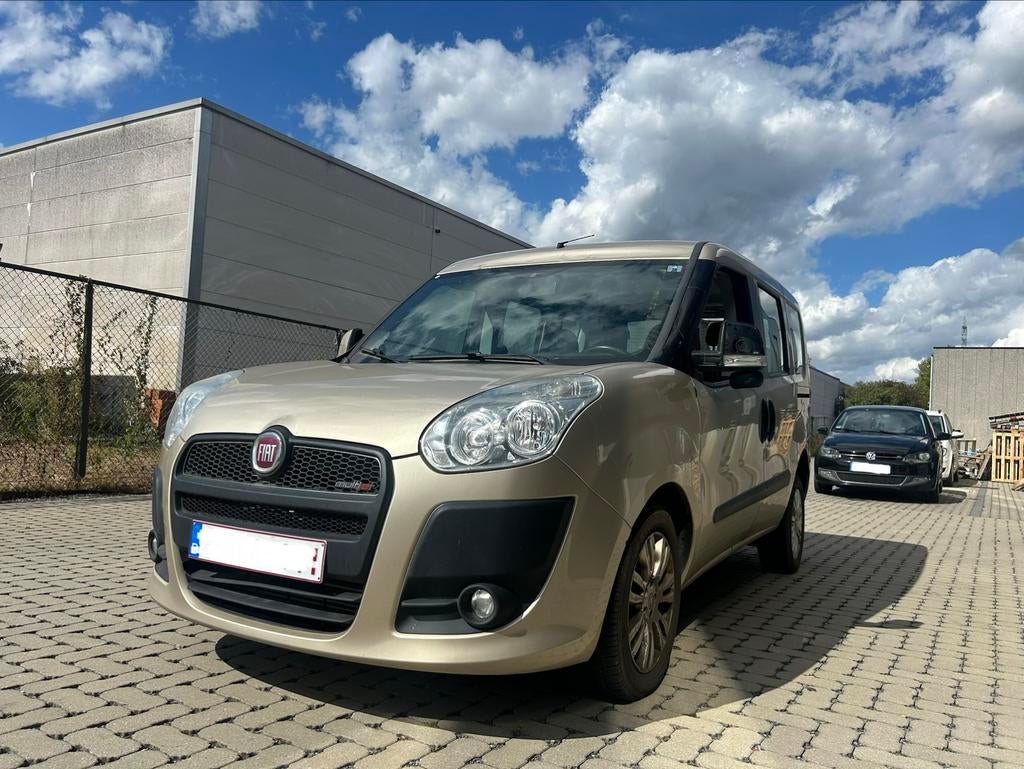 Fiat doblo rolstoelwagen, Voorwielaandrijving, 1956 cc, 4 cilinders, Beige
