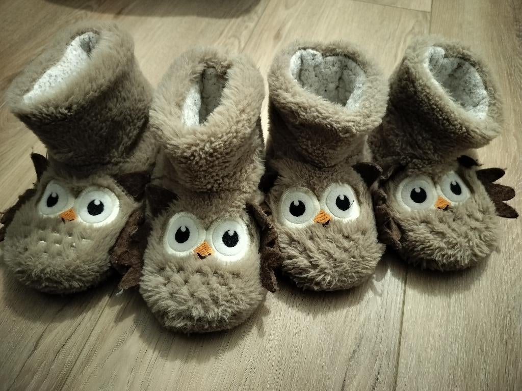 Pantoffels Uiltjes 28/29 en 26/27, Ophalen