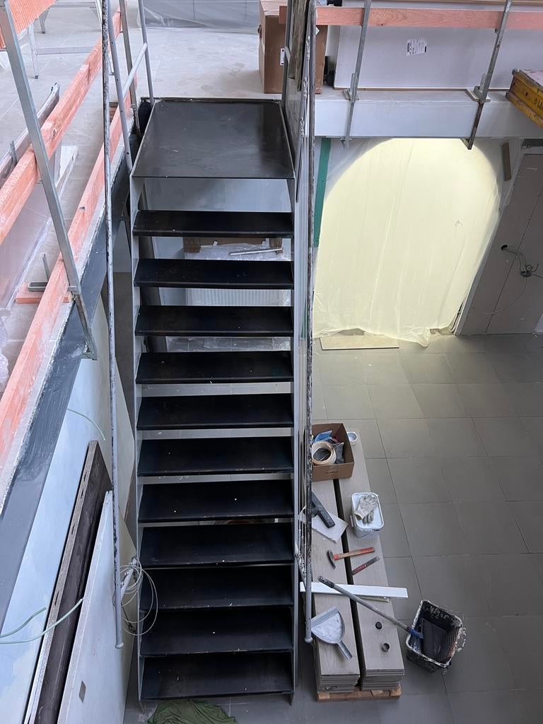 Escaliers, Enlèvement, Utilisé