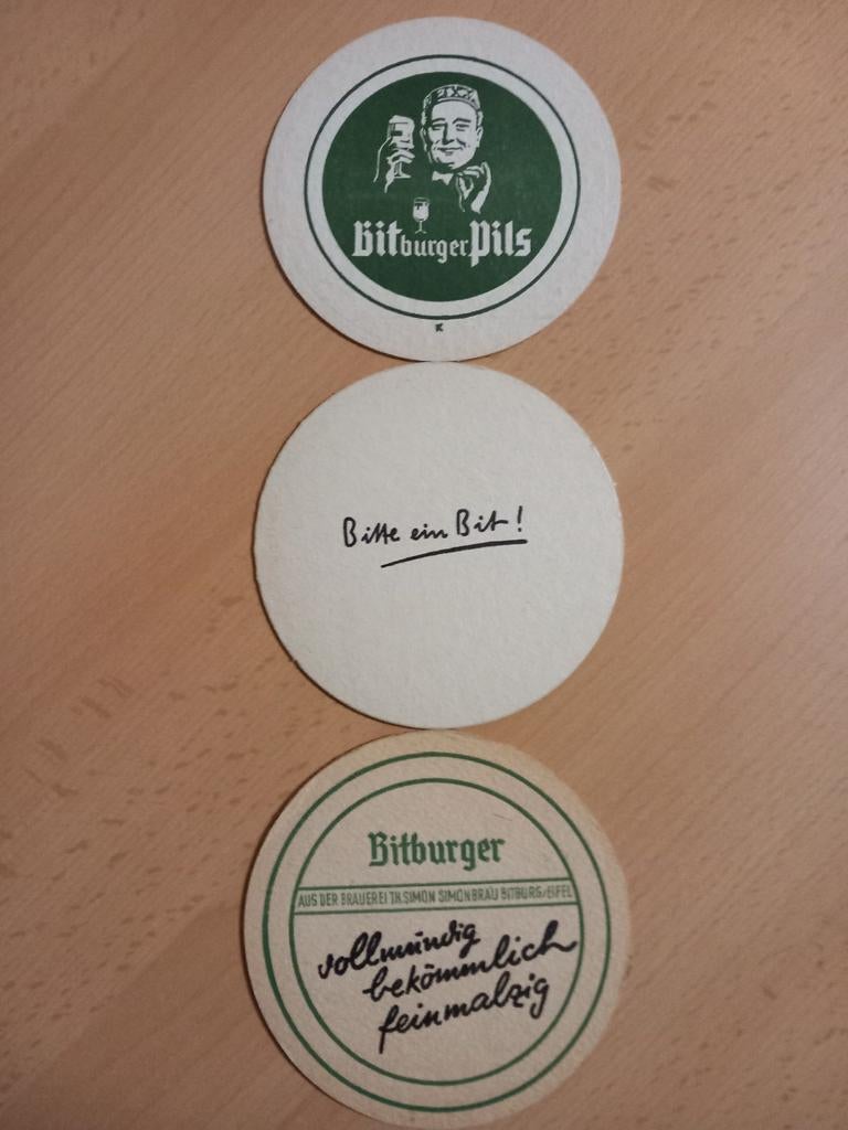 Bierviltjes Bitburger (292), Verzamelen, Ophalen of Verzenden, Zo goed als nieuw