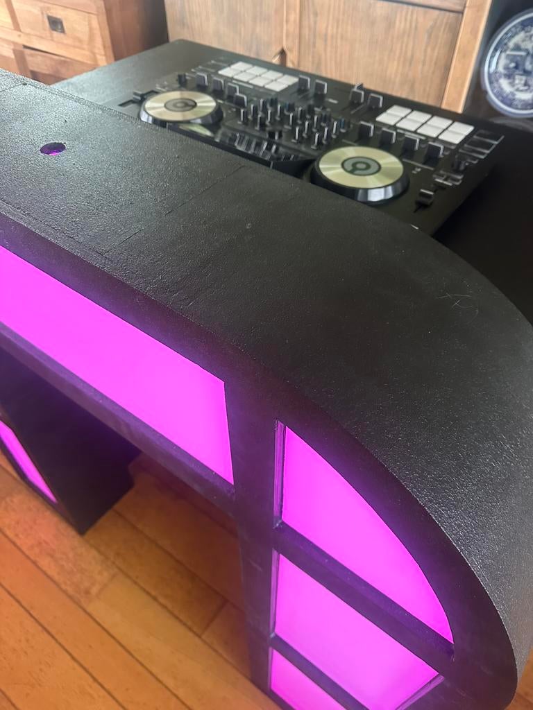 Eyecatcher Dj Booth XXL hoogte met led-show, Muziek en Instrumenten, Ophalen, Nieuw