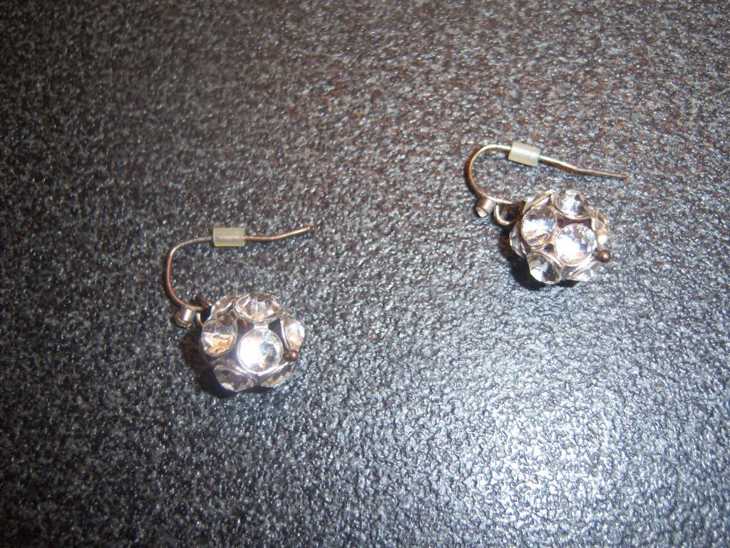 oorbellen, Handtassen en Accessoires, Oorbellen, Hangers, Ophalen of Verzenden, Zilver, Met strass