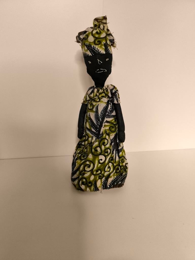 Afrikaanse pop, Antiek en Kunst, Ophalen