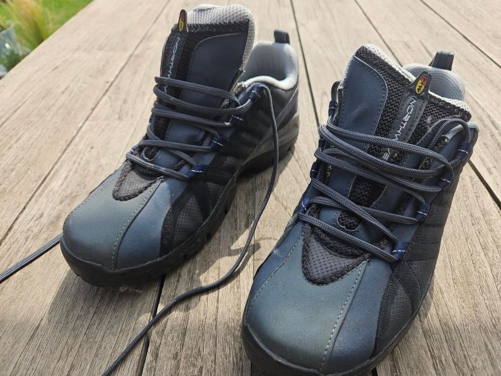 Chausures velo, Enlèvement ou Envoi, Comme neuf