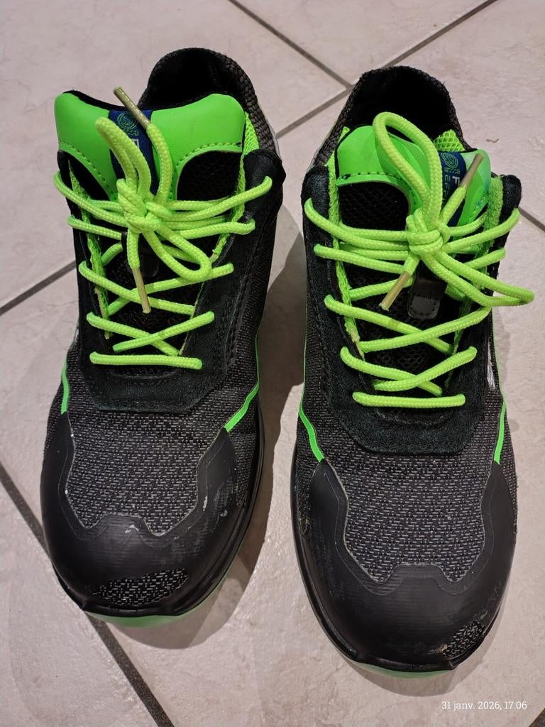 Chaussures de sécurité  SPARCO Indy e - taille 40 vert occas, Enlèvement ou Envoi, Utilisé
