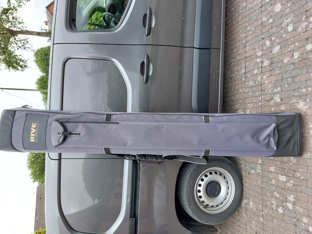 Foudraal van rive, Ophalen, Zo goed als nieuw