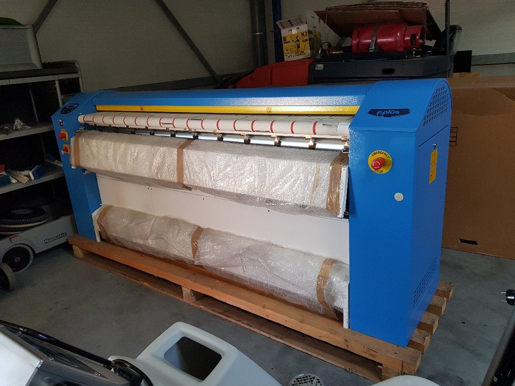 Te koop, professioneel wasmachines, drogers, rolmangel, Ophalen, Gebruikt