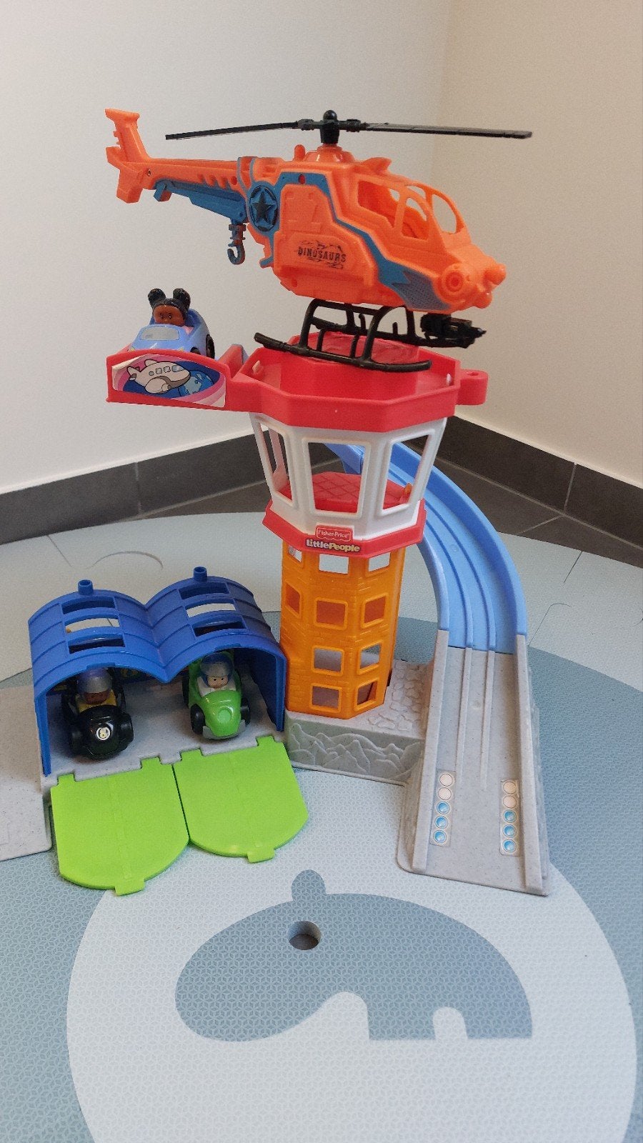 autobaan little People, Ophalen
