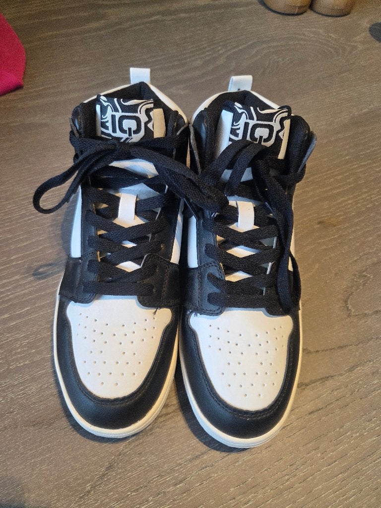 Dames sneakers, Kleding | Dames, Ophalen, Zwart, Zo goed als nieuw, Sneakers