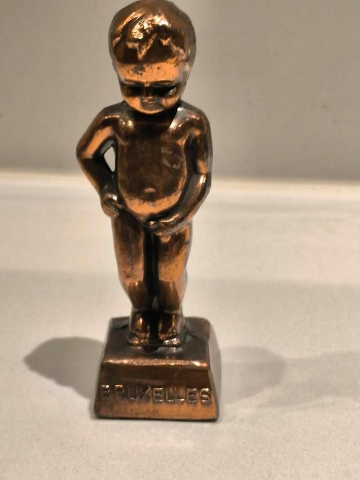 Gietijzeren Manneke Pis, koperen afwerking, Antiek en Kunst, Ophalen of Verzenden