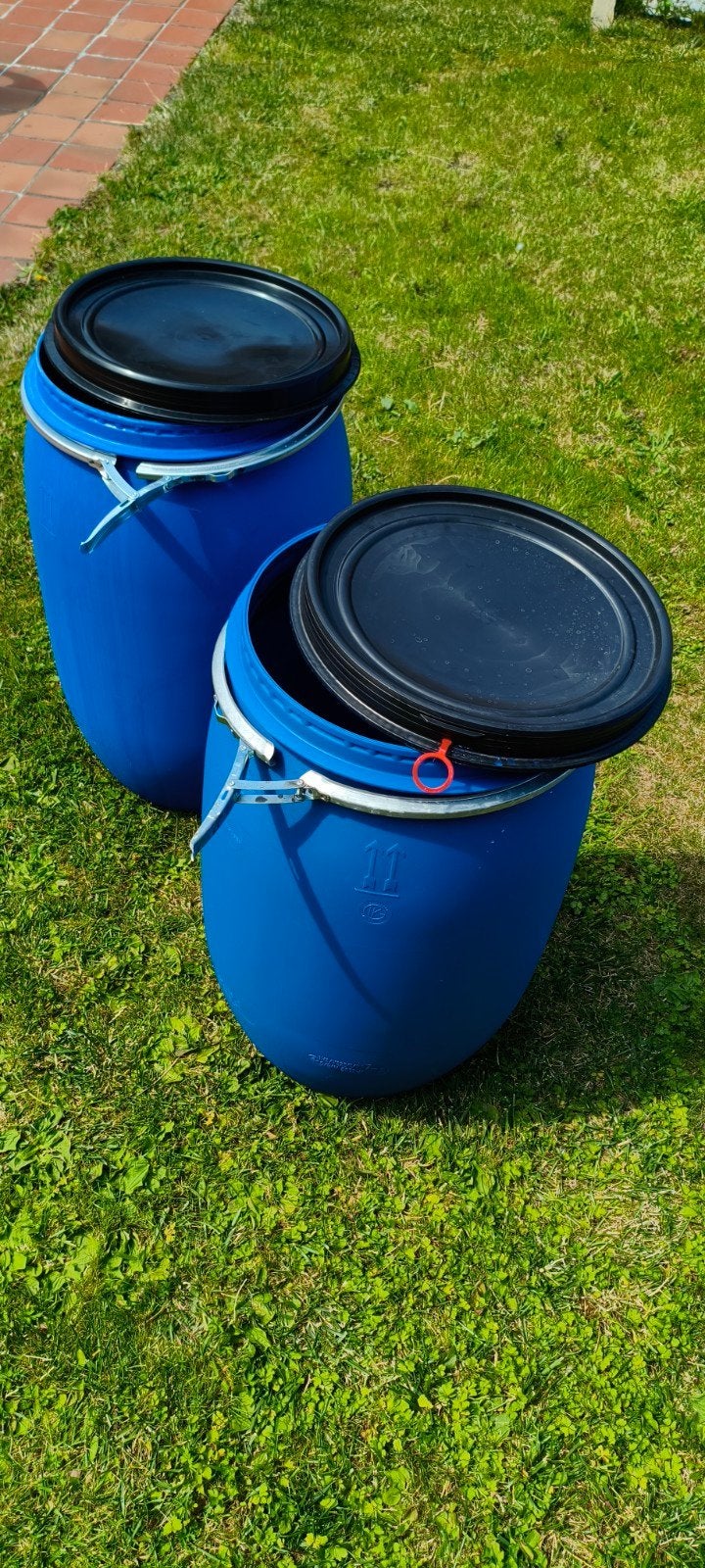 fûts, 75 à 150 litres, Enlèvement, Comme neuf, Synthétique