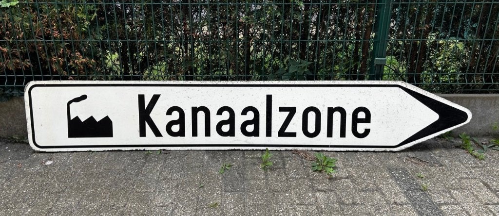 Panneau de signalisation de la zone du canal, fibre de verre, Enlèvement, Utilisé, Autres types