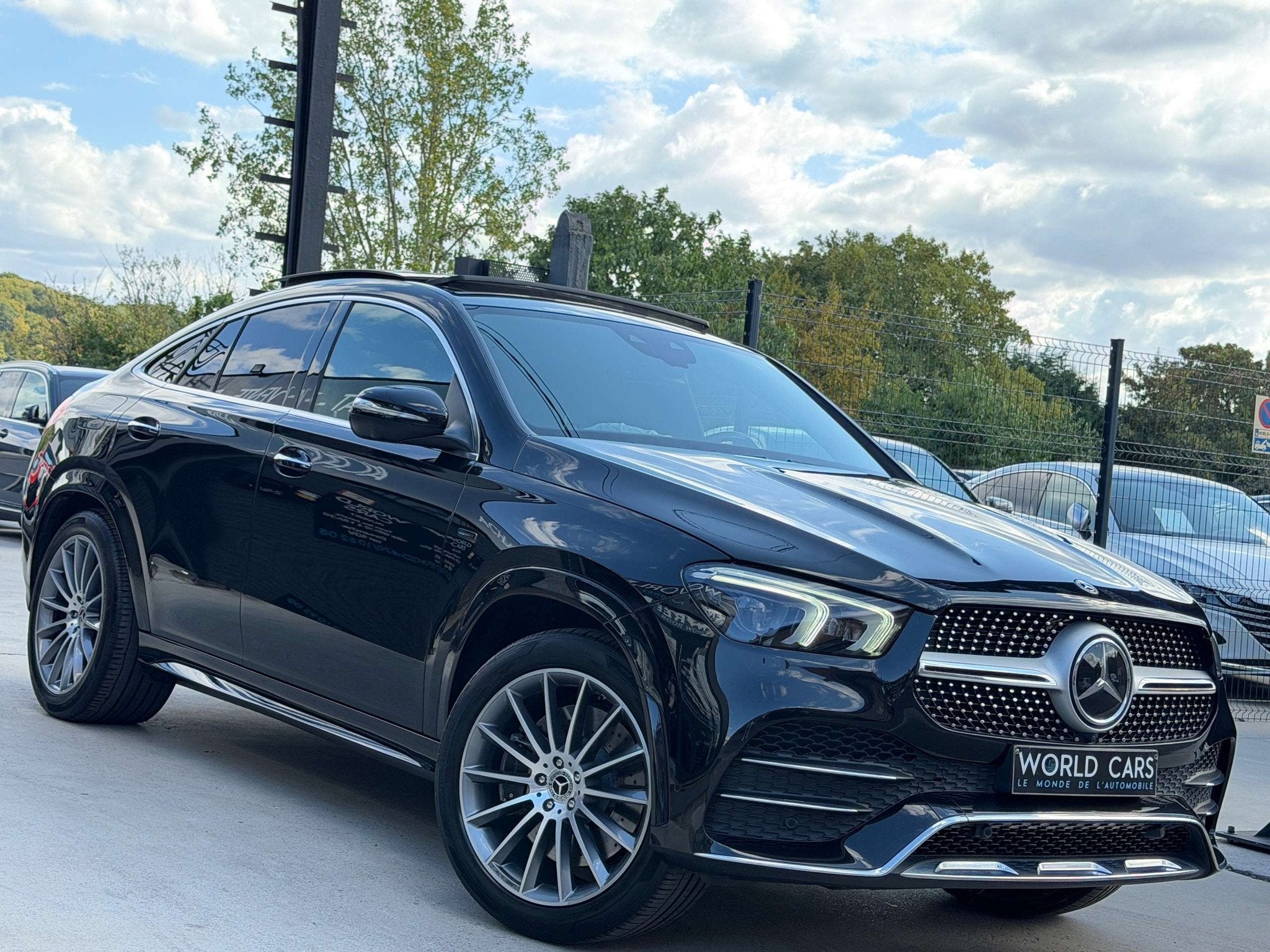 Mercedes-Benz GLE 350 de Coupé PHEV 4-Matic- PACK AMG- PNEU, Autos, Cuir, 143 kW, Entreprise, Phares entièrement LED
