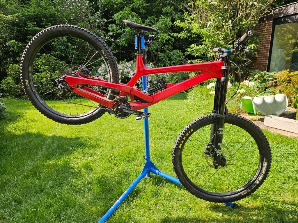 vélo DH YT Tues PRO full carbon taille L, Gebruikt, Schijfrem, Ophalen, Overige merken