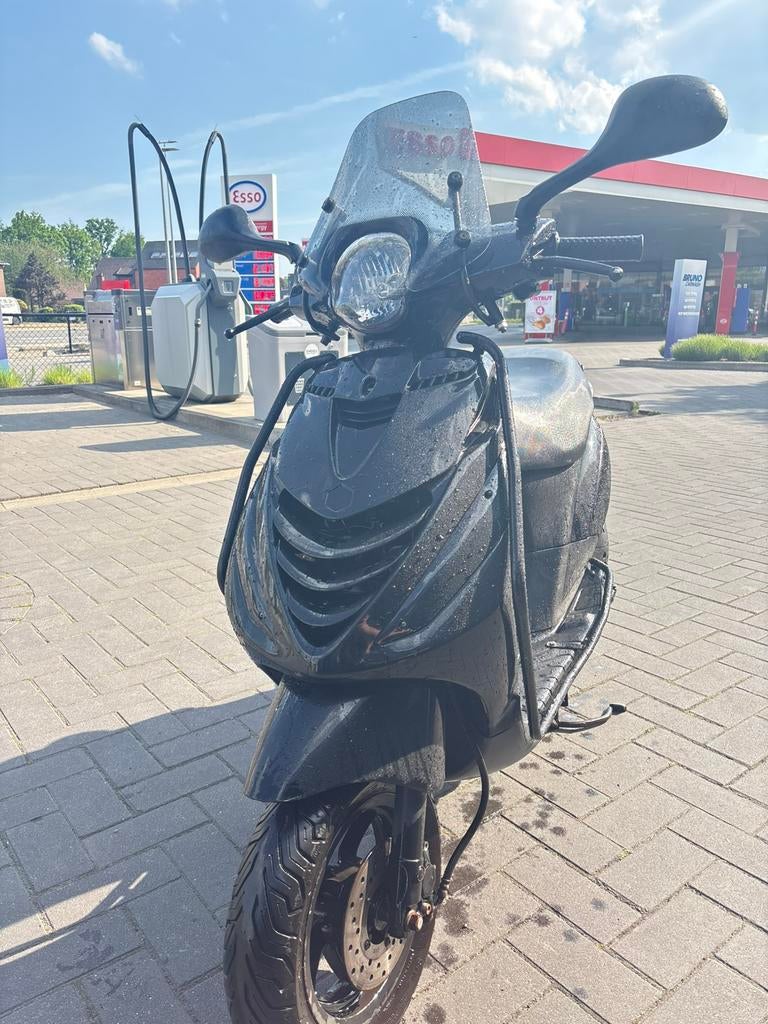 Piaggio zip 4 takt a klasse, Ophalen, Zo goed als nieuw, Zip