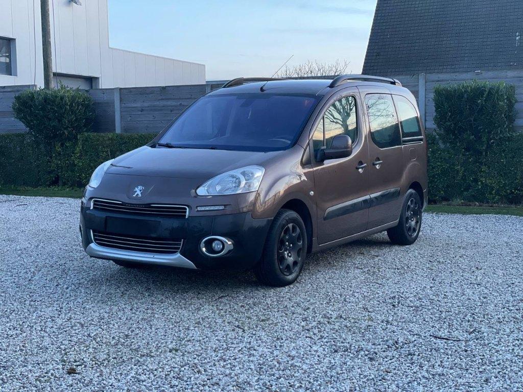 Peugeot partner./1.6 hdi/Cruise/clima/5pl/Garantie/***, Auto's, Peugeot, Euro 5, Monovolume, 4 cilinders, 5 deurs