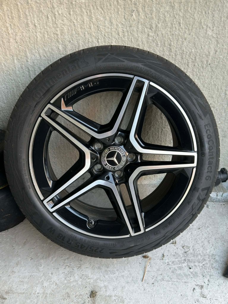 jante mercedes 18 pouces, Autos : Pièces & Accessoires, Pneus et Jantes, Enlèvement ou Envoi, Véhicule de tourisme, Pneus été