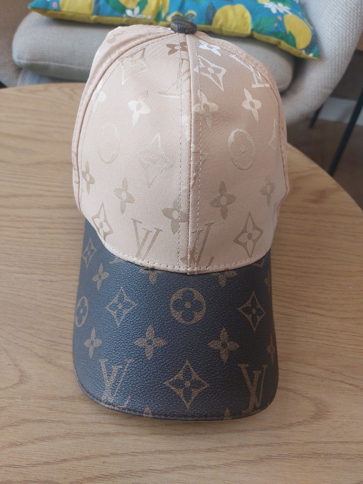 zomer petje, Kleding | Heren, Nieuw, Ophalen of Verzenden, Louis Vuitton, Pet