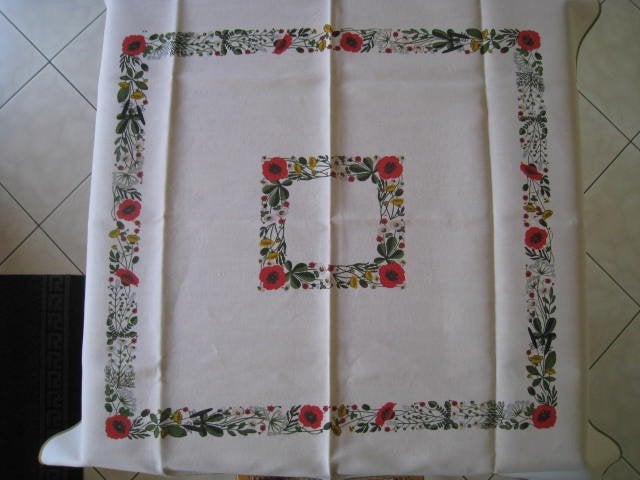 Tafelkleed vierkant wit met bloemenmotief, 116 x 108 cm, Ophalen, Wit
