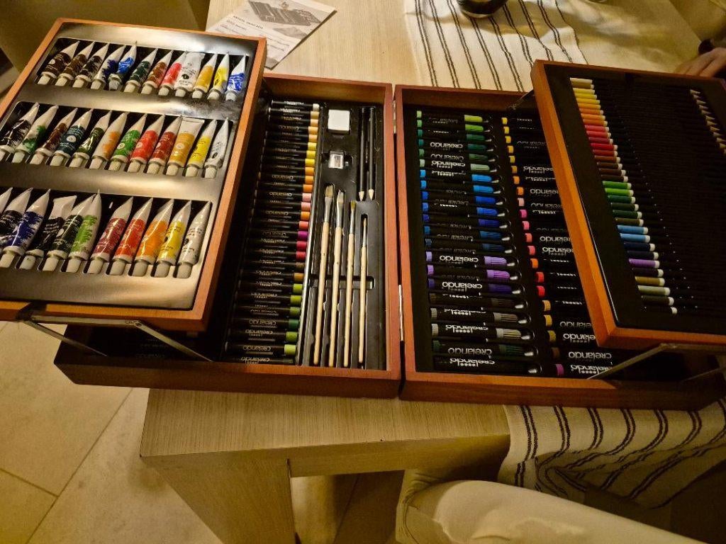 coffret à dessin et peinture, Enlèvement, Comme neuf