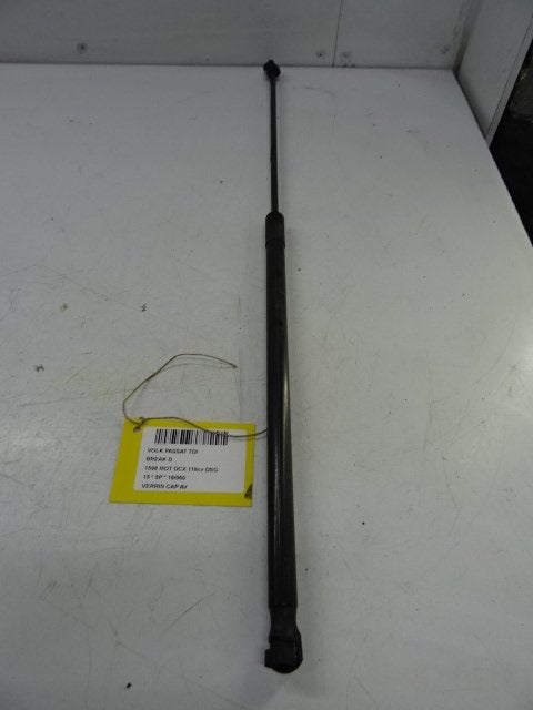 VERIN DE CAPOT Volkswagen Passat Variant (3G5), Autos : Pièces & Accessoires, Volkswagen, Mevr. I. Hauben, Utilisé, Rue de l'Espoir 34 34
4030  GRIVEGNÉE, BE