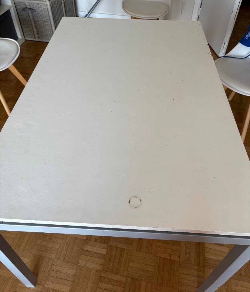 Table à manger à donner, 150 à 200 cm, Cinq personnes ou plus, Autres essences de bois, Enlèvement