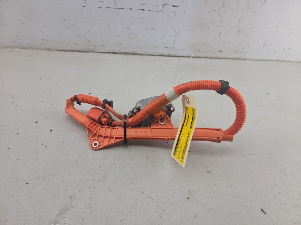 CÂBLE HT (HAUTE TENSION) Toyota Yaris Cross (PB1 / PJ1), Kundenbetreuung@toyota.de, Toyota, Utilisé, Toyota-Allee 2
50858  Köln, DE