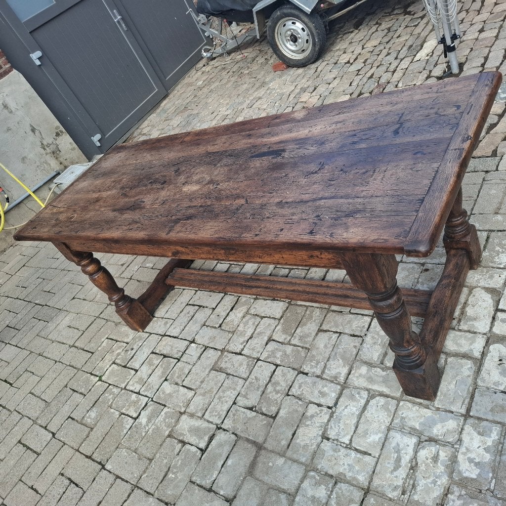 Mooie eiken  antieke kloostertafel, Ophalen