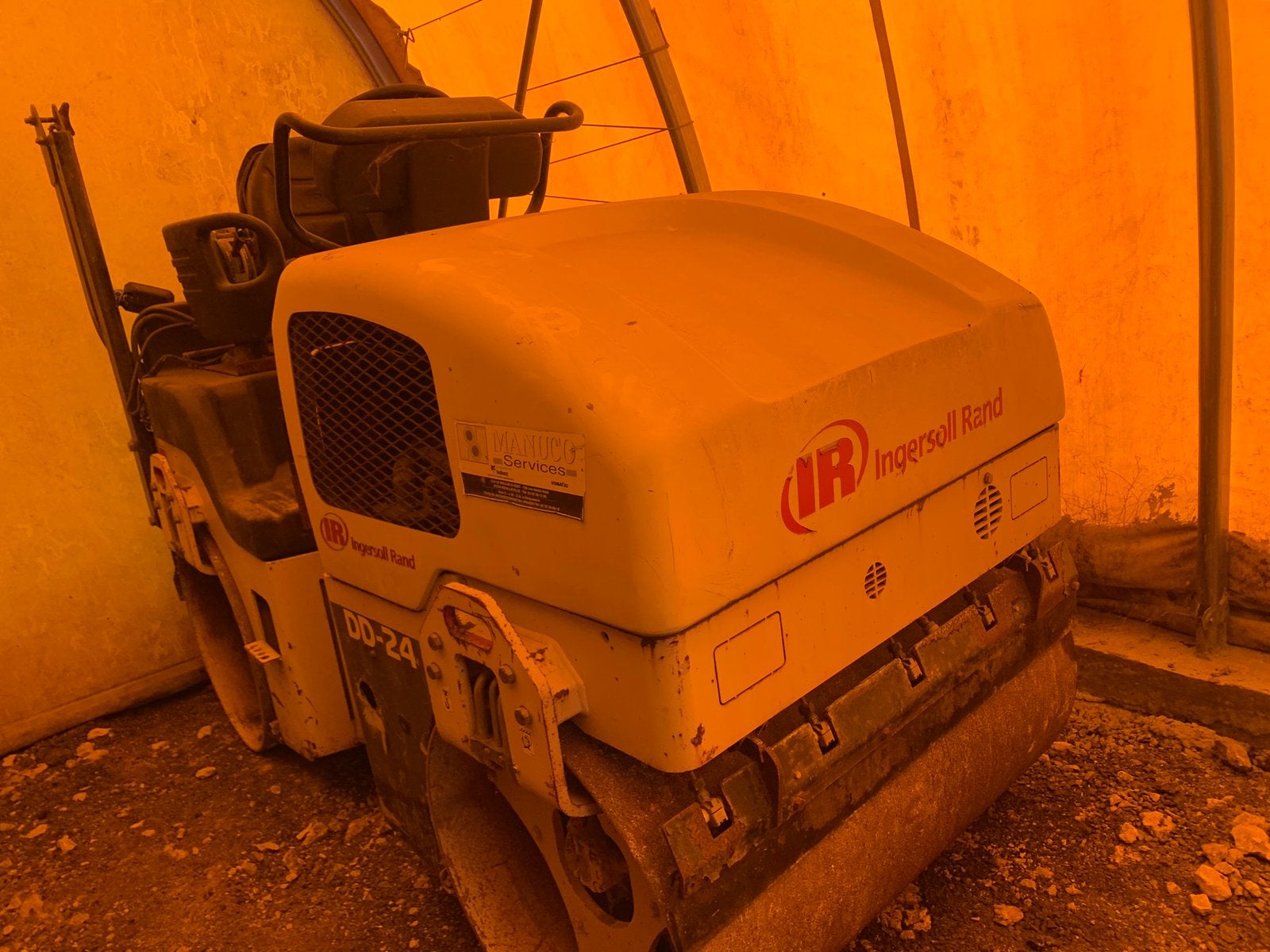 Pelle a chanille case 9021 rouleau ingersoll rand, Articles professionnels, Enlèvement ou Envoi