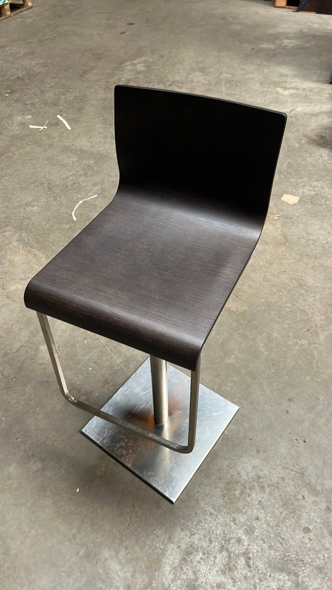 Tabouret de bar design Pedrali, Enlèvement, Comme neuf
