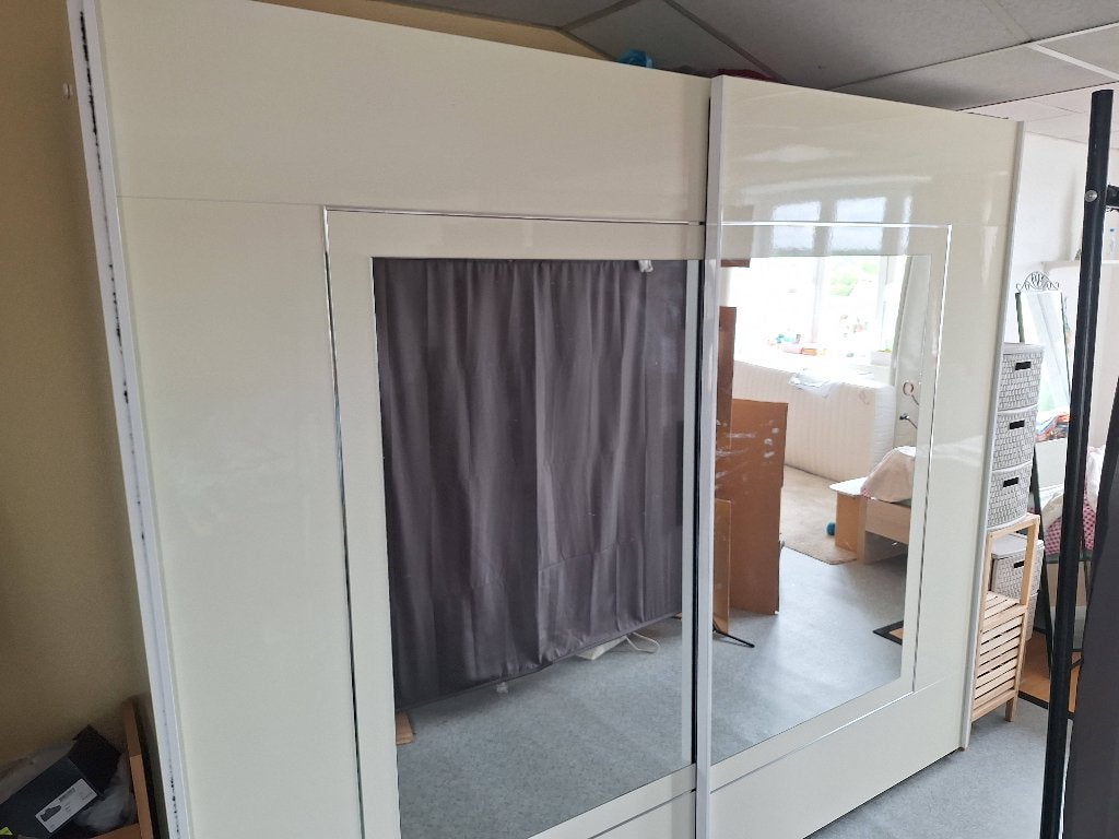 Kast, Ophalen