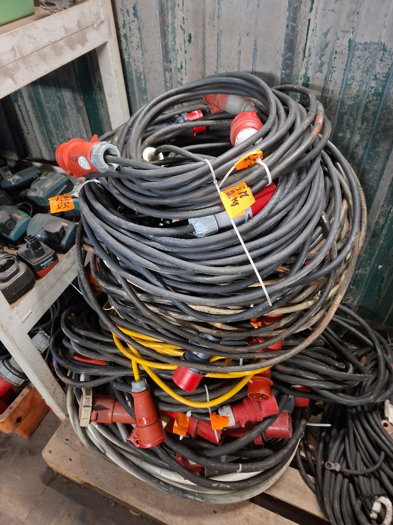 drijfkracht en 220 verlengkabel H07RN-F, Doe-het-zelf en Bouw, Ophalen, Gebruikt, Kabel of Snoer