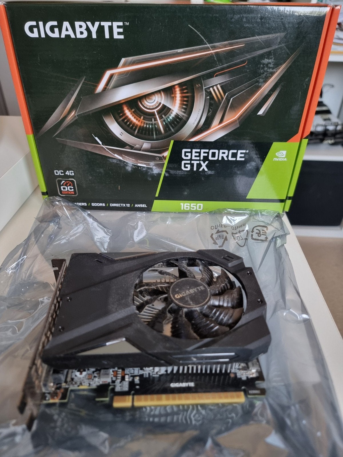 GIGABYTE GV-N1656OC-4GD, Informatique & Logiciels, Cartes vidéo, Enlèvement, GDDR6, Nvidia, PCI