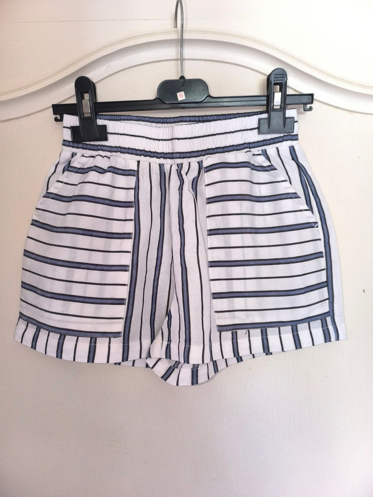 shortje 134, Kinderen en Baby's, Kinderkleding | Maat 134, Ophalen of Verzenden