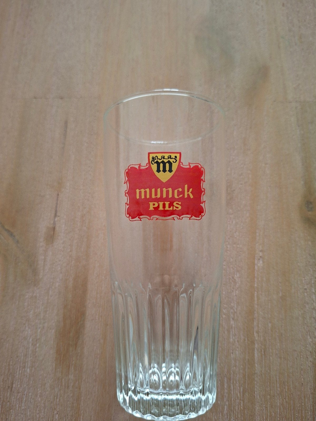 Verre Munck Pils, Enlèvement